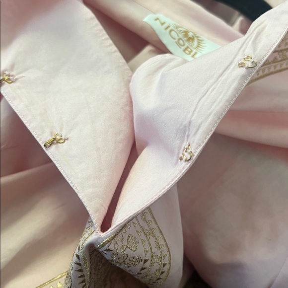 NicoBlu Maharani Tunic In Blush Pink Embroidered In Gold Filigree. Size XL - Picture 16 of 16